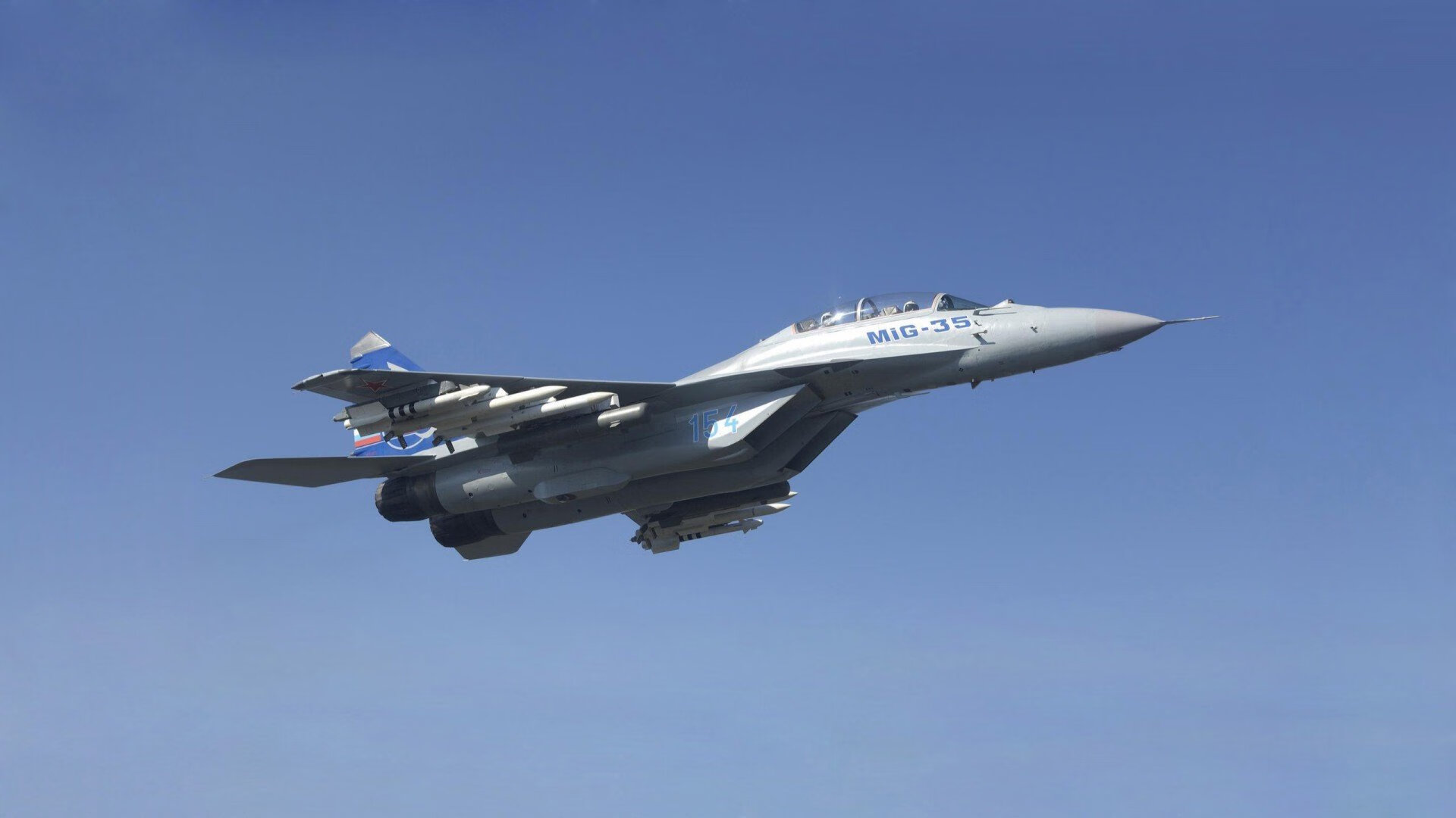 _知名运动员公益救援，展现职业风采_，运动员救人