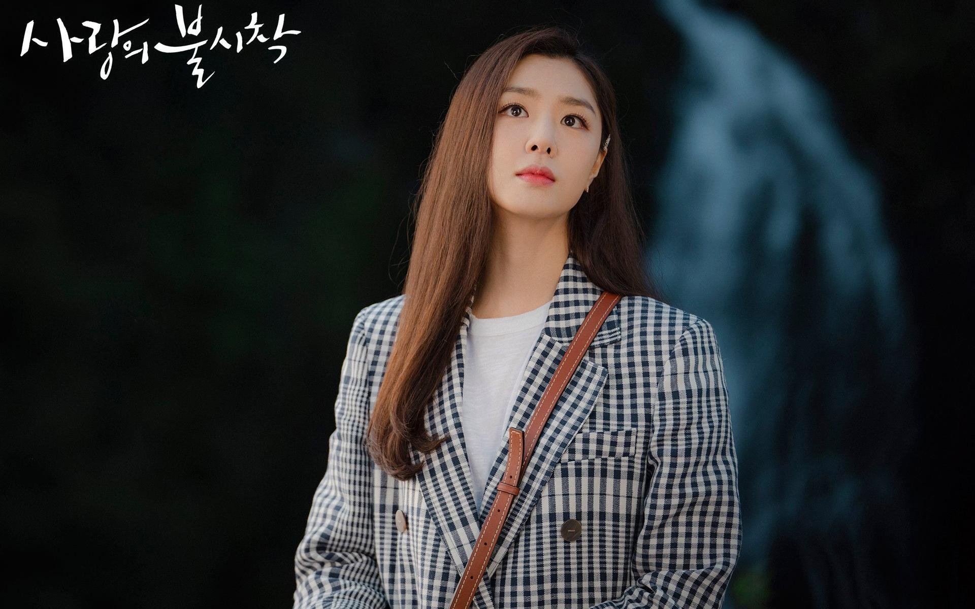 B体育中国官方平台-“西甲年度焦点：明星之战引发球迷热议”，2021西甲球星