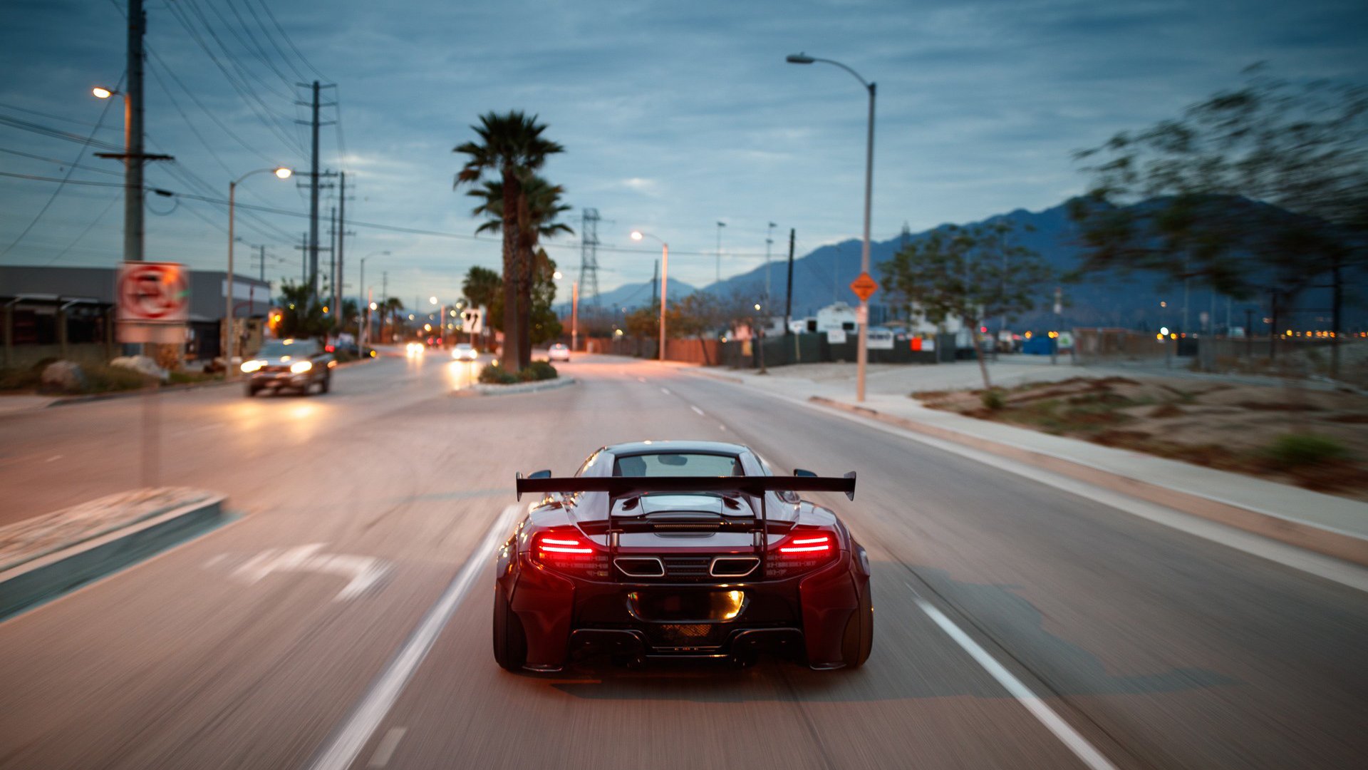 伊普斯维奇城球迷期待球队在英超立足，伊普斯维奇部队