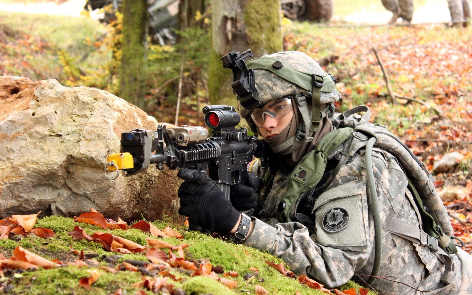 国际体坛巨星足球精彩瞬间:场上对决,踢足球的国际巨星