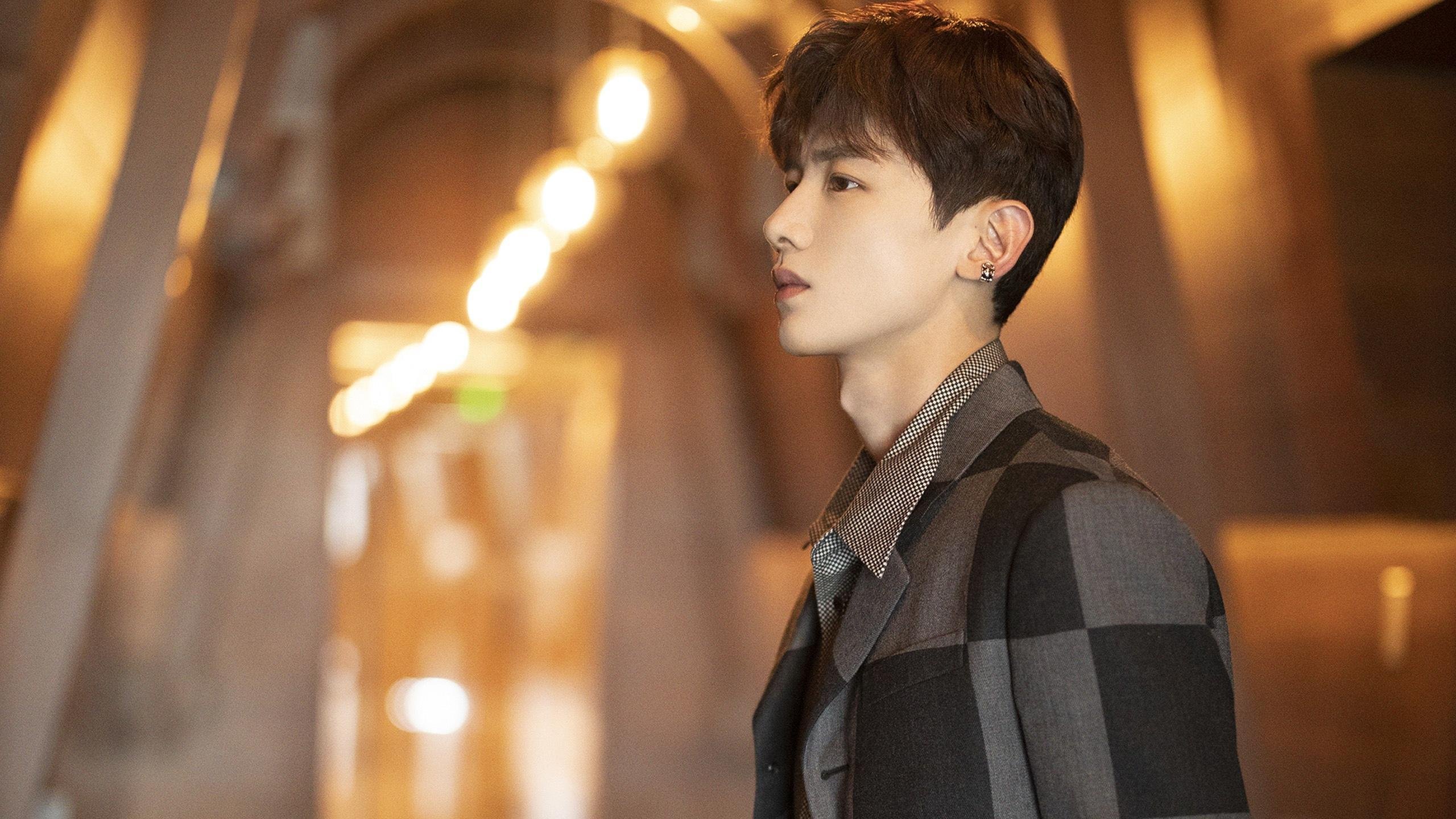 恩多耶-布鲁阿尔赛场表现获教练高度赞扬，恩多尔cv