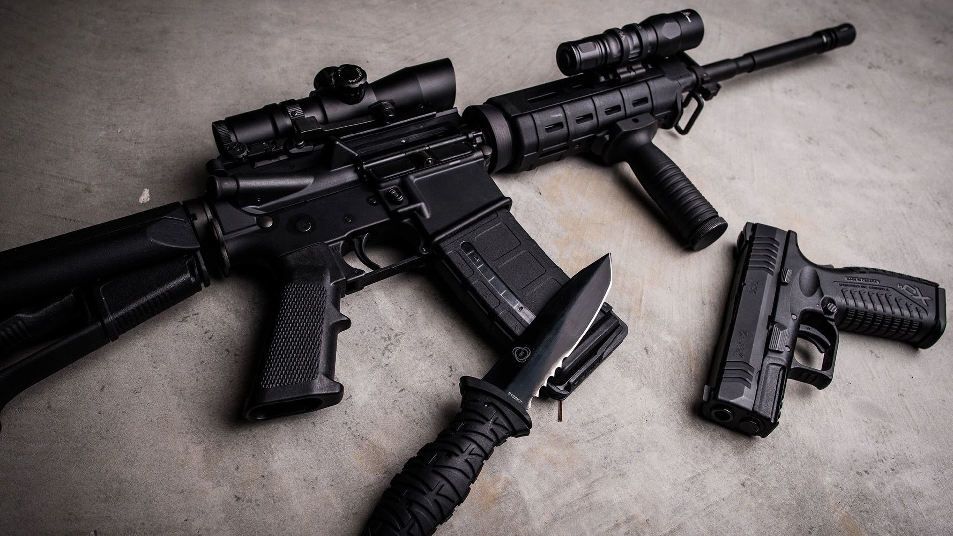 美国队用坚韧精神征服赛场挑战，美国队用坚韧精神征服赛场挑战的是谁