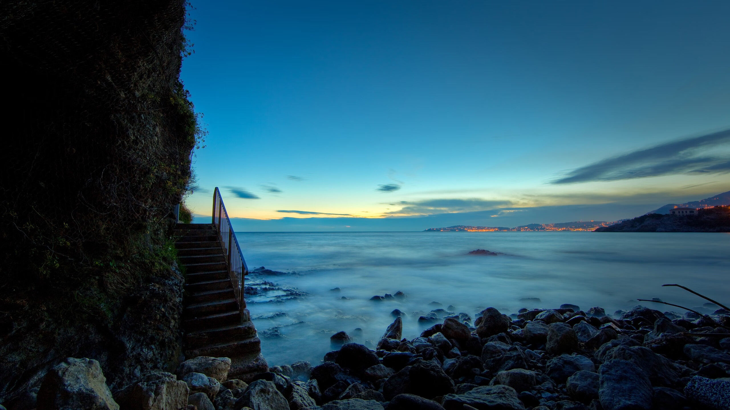 B体育在线登录入口-英超激情冲刺：每一场比赛都扣人心弦，英超集锦视频