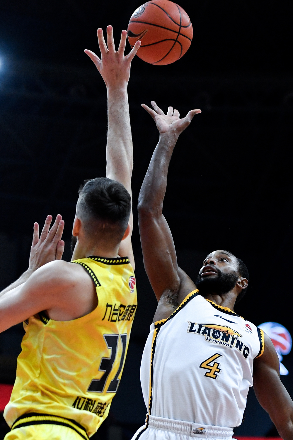 关于B体育官方网址：CBA选秀遗珠：他们的篮球梦想仍在继续的信息